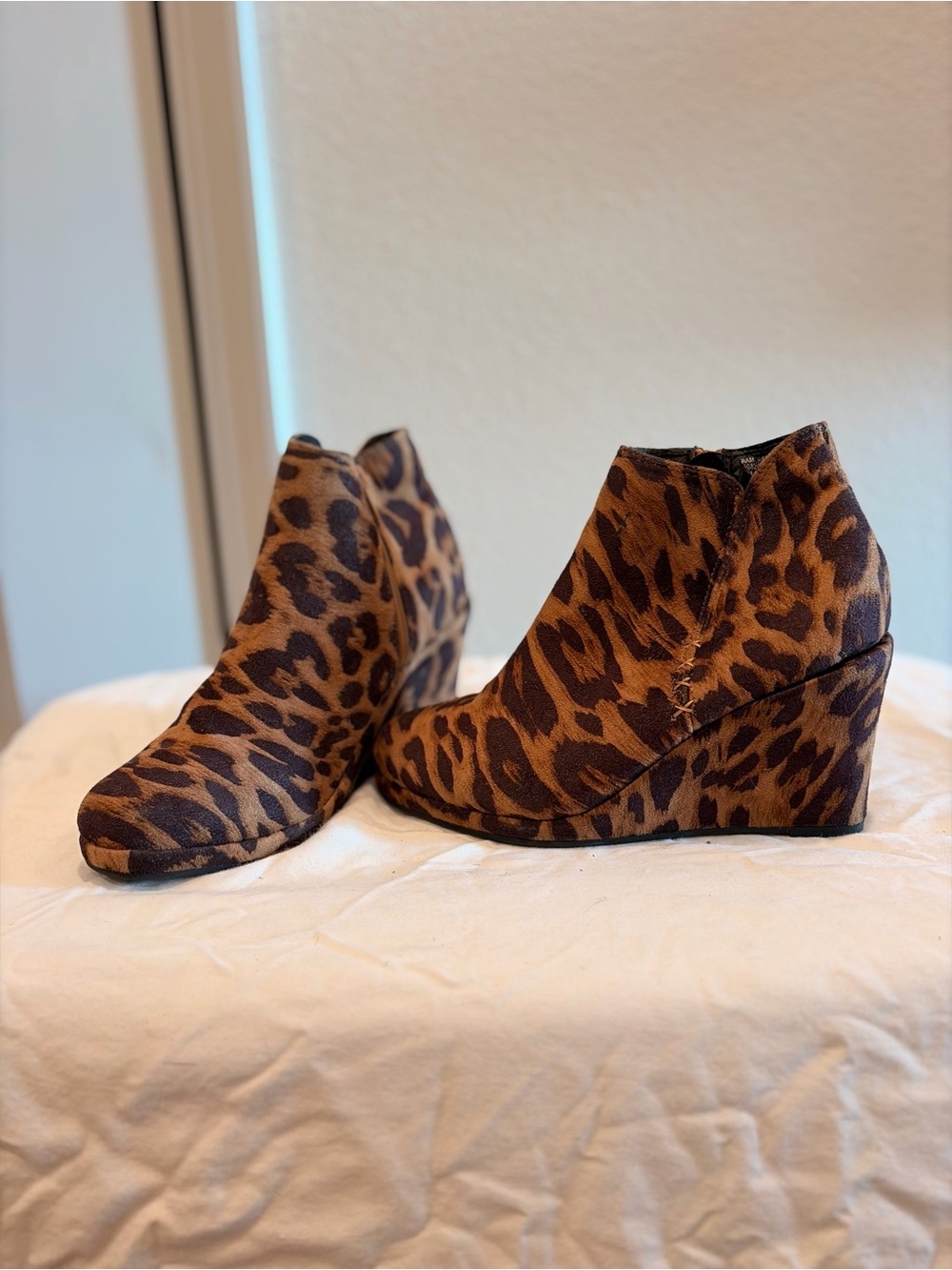 Rampage Leopard Print Wedge Ankle Boots - Brown/Black